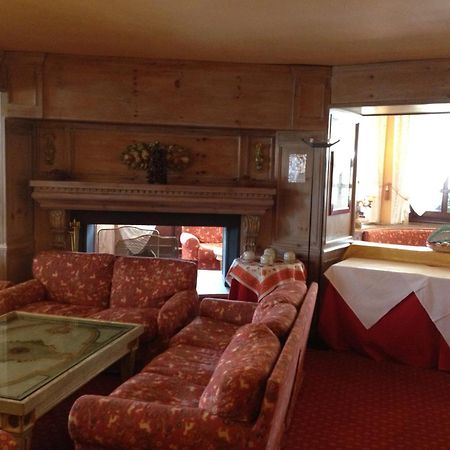 Rta Hotel Catturani Madonna Kültér fotó
