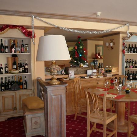 Rta Hotel Catturani Madonna Kültér fotó