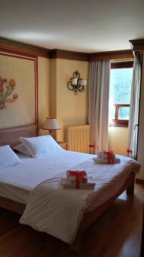 Rta Hotel Catturani Madonna Szoba fotó