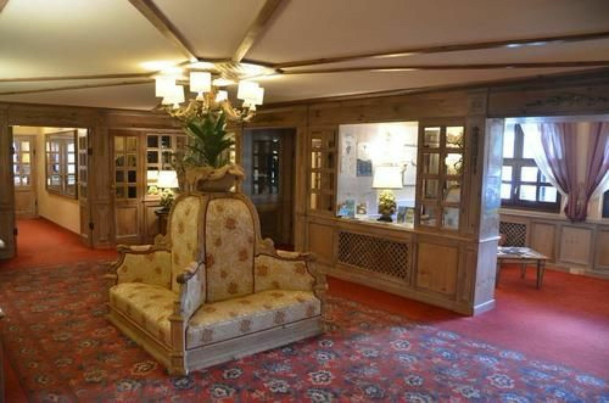Rta Hotel Catturani Madonna Kültér fotó